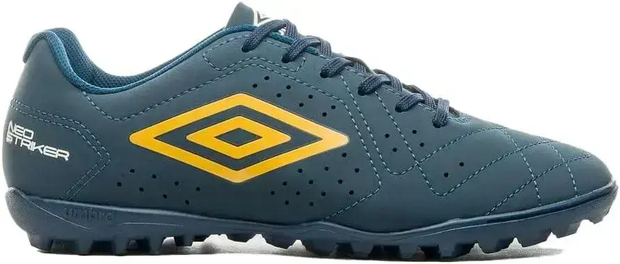 3. Chuteira Neo Striker - Umbro